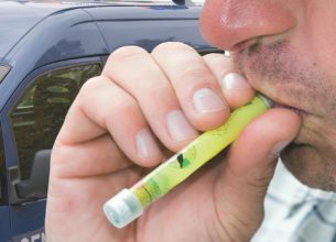 Conduite sous l’emprise d’un état alcoolique sur le temps personnel et licenciement