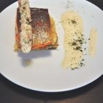 Filet de maigre rôti, fenouil croquant et couteaux, marinière de salicornes aux coquillages