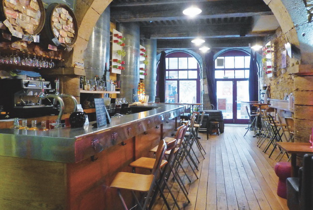 L’activité bar à vins, fer de lance de la restauration