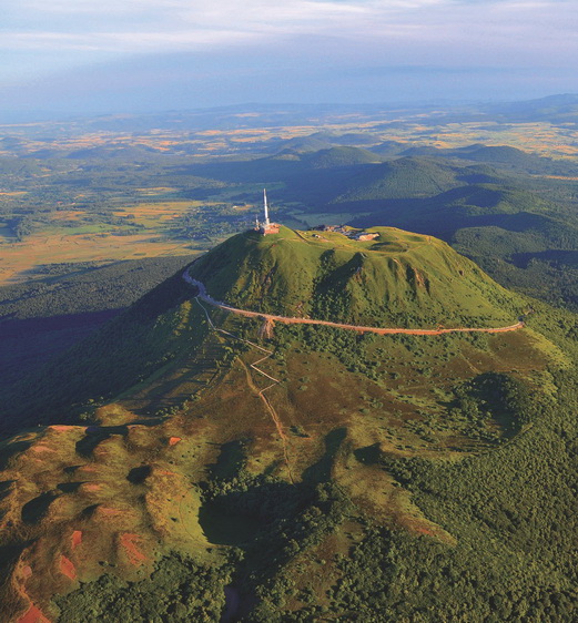 UMIH 63 : Les hôteliers et restaurateurs au pied du mur, dans le Puy-de-Dôme