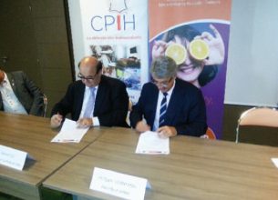 Signature de la convention de partenariat APIIH-CPIH