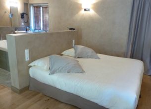 Une maison de famille, pour séjours business et escapades de charme