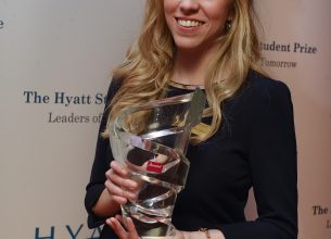 Elena Vasquez remporte le Prix du Meilleur Manager Hôtelier de Demain