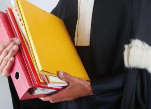 Renforcement des moyens de contrôle contre le travail illégal