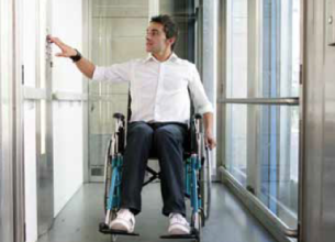 Handicap : de nouveaux délais accordés pour les normes d’accessibilité