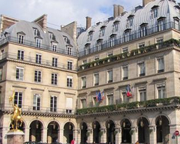 Pourboires confisqués : le Regina Paris condamné