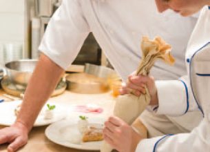 Des précisions sur l’encadrement et la gratification des stages en milieu professionnel