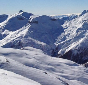 Un début de saison d’hiver particulièrement chaotique pour les professionnels du tourisme