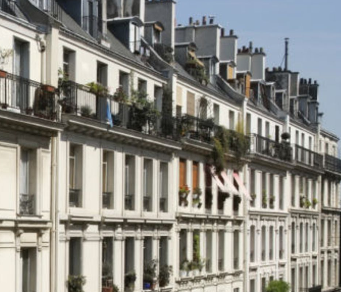 La ville de Paris renforce les contrôles pour débusquer les meublés touristiques « clandestins »
