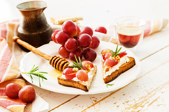 Apéritoasts au chevrotin par les AOP Laitières