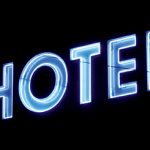 Mise aux normes de l’hôtel : obligations du propriétaire et de l’hôtelier-locataire