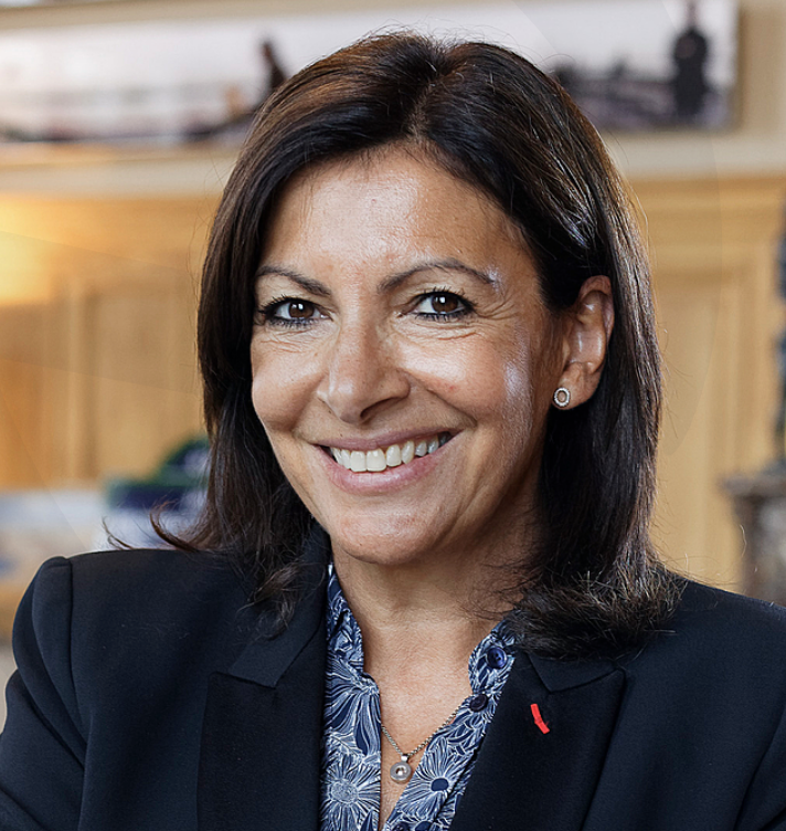 Anne Hidalgo envisage d’interdire Airbnb dans certains arrondissements parisiens