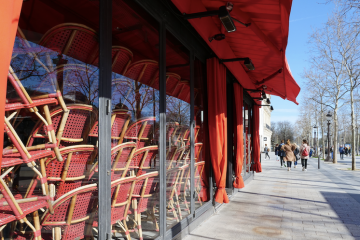 Restaurants et bars ne rouvriront pas le 1er décembre