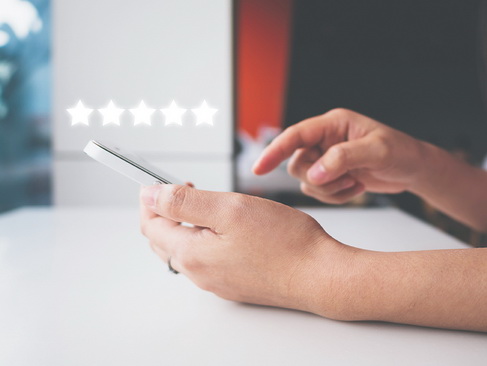 # L’instant digital : Reprendre la main sur ses avis clients