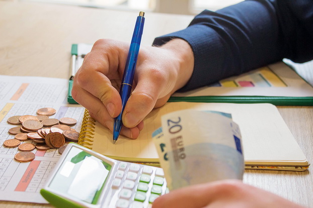 Covid-19 : les organismes de recouvrement peuvent proposer aux cotisants des plans d’apurement et des remises partielles des cotisations sociales
