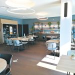 Campanile Smart Lyon Est – Eurexpo Bron Aviation à Saint-Priest : Un hôtel hybride à fort ancrage local
