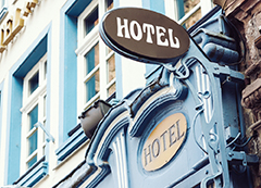 Hôtel de tourisme : un arrêté fixe les nouvelles normes et la procédure de classement