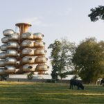 Hôtel EssenCiel à Piré-sur-Seiche (35) : Une parenthèse contemplative audacieuse, en lévitation
