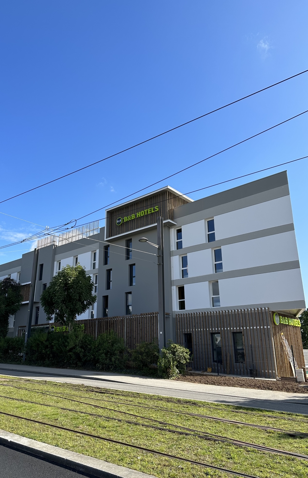 B&B Hotels franchit la barre des 400 hôtels en France