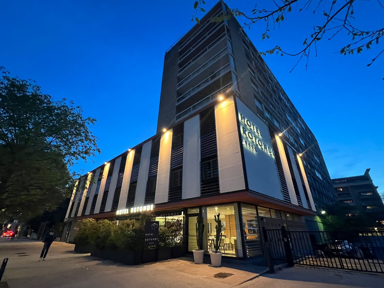 Tourny Meyer accompagne la vente de l’hôtel Rotonde à Aix-en-Provence