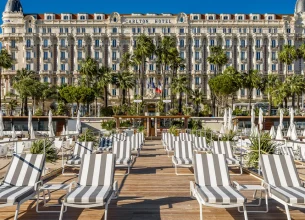 Festival de Cannes : un déjeuner Vanity Fair x IHG Beach au Carlton