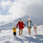 Kayak.fr révèle les intentions de voyage des Français pour les fêtes de fin d’année 2025