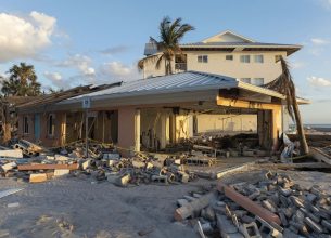 DEVENIR DU LOYER COMMERCIAL EN CAS DE LOCAUX DEVENUS INUTILISABLES : admission par le juge d’une suspension des paiements sans avertissement préalable par voie de mise en demeure