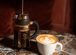 Maison Delano Paris lance son coffee time et ouvre sa pause-café aux Parisiens