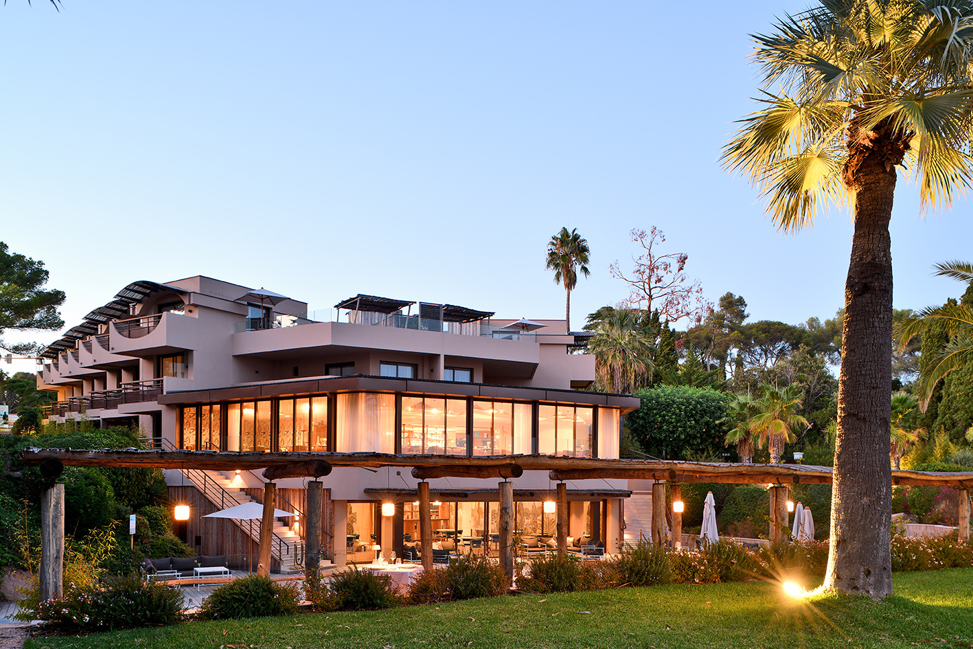 Dalofi s’installe sur la French Riviera