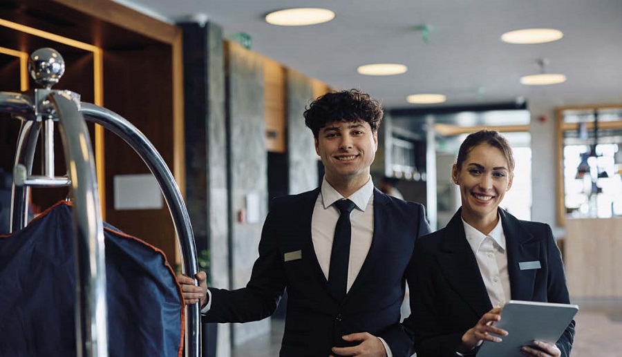 Stagiaires et jeunes en « pfmp » : quand leur accueil par l’hôtel tourne à la requalification en contrat de travail !