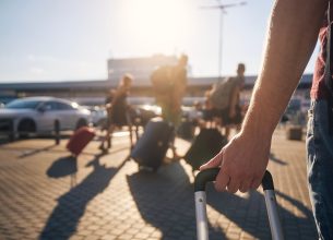 Vacances d’été 2026 : un ralentissement des départs et un budget contraint