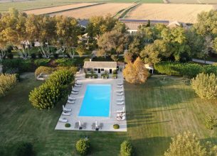 En Camargue, Le Mas de Peint mise sur le calme et les grands espaces pour l’été