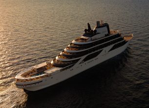 Cinq chefs en résidence sur le yacht de Four Seasons